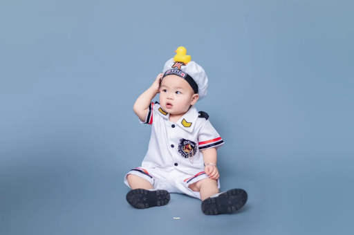 天长宝宝老摇头怎么回事